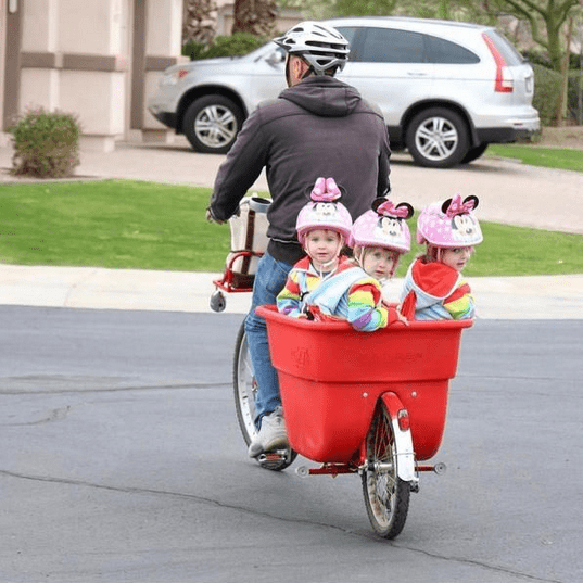 grandparents-kids-bikes