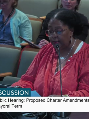Buzzsaw of opposition sinks Town Council proposal to shrink itself and extend mayor’s term